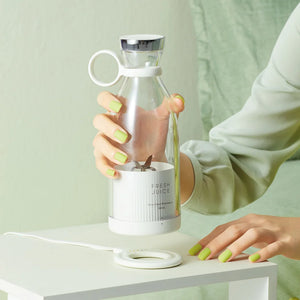 Keenz Blender -NO 1 Portable Blender with Wireless Charging